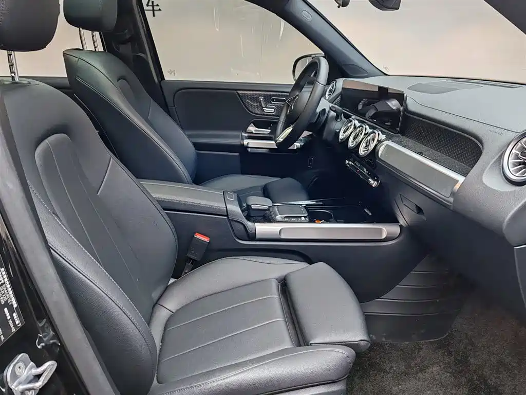 Mercedes-Benz GLB 2024 Facelift GLB 220 Style фото 9