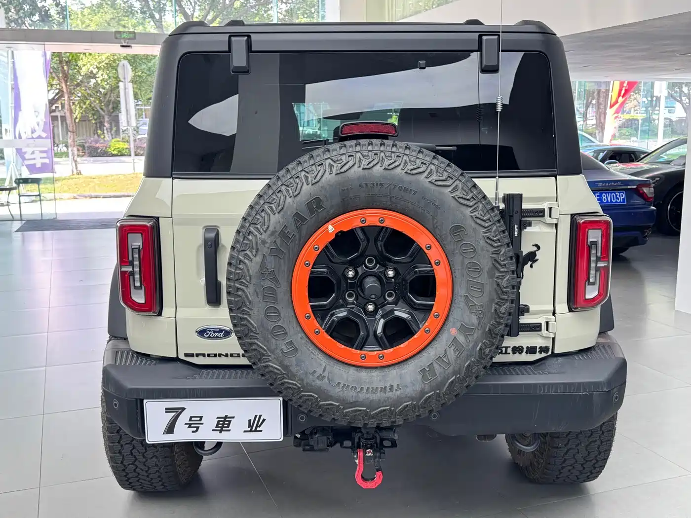 Ford Bronco 2025 2025 2.3T Mega Dune Limited Custom Edition