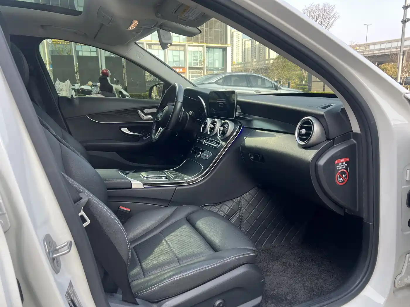 Mercedes-Benz C-Class (Import) 2020 Model C 260 Estate фото 10