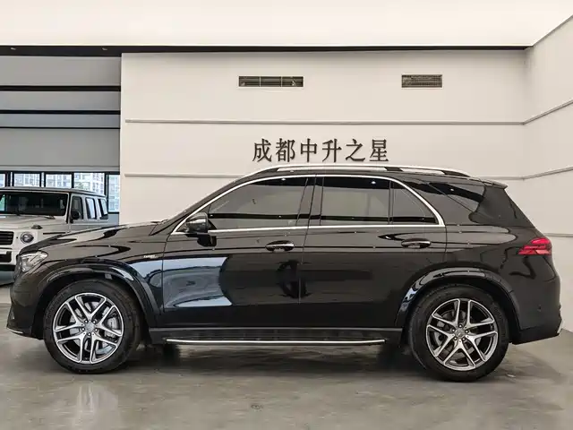 Mercedes-Benz GLE AMG 2025 AMG GLE 53 4MATIC+ — фото 3