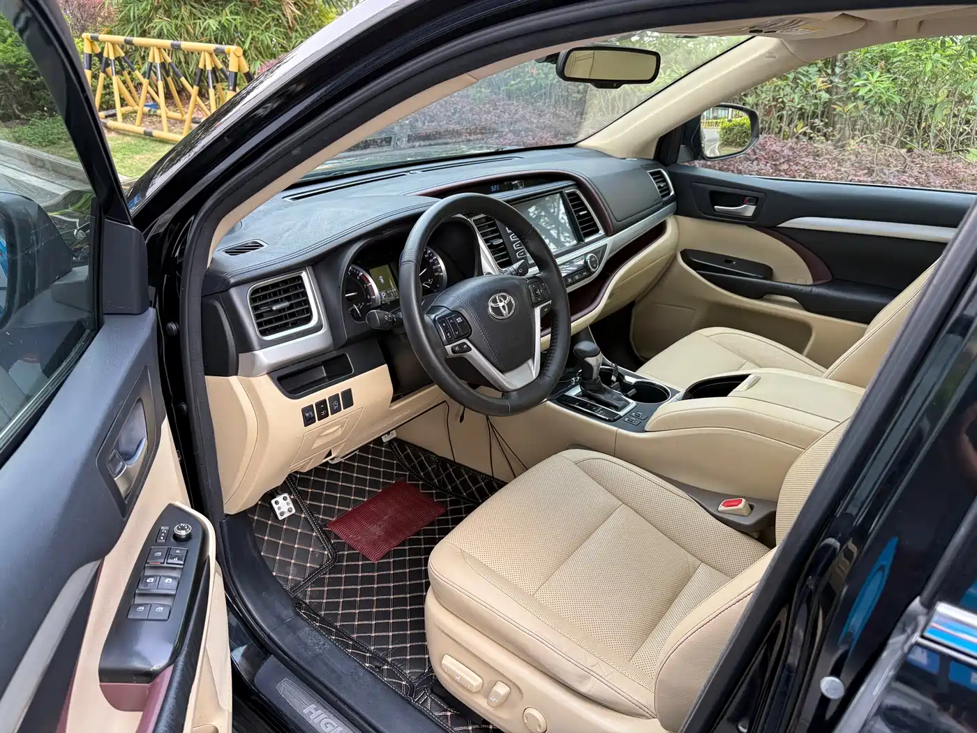 Toyota Highlander 2017 2.0T 4WD Premium 7-Seater фото 5