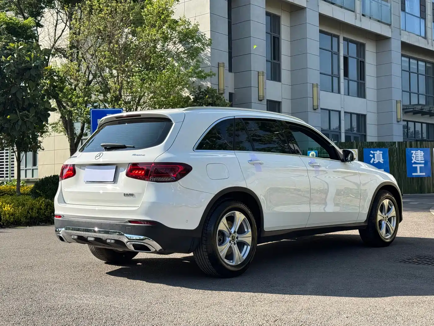 Mercedes-Benz GLC 2020 Facelift GLC 260 L 4MATIC Dynamic фото 7