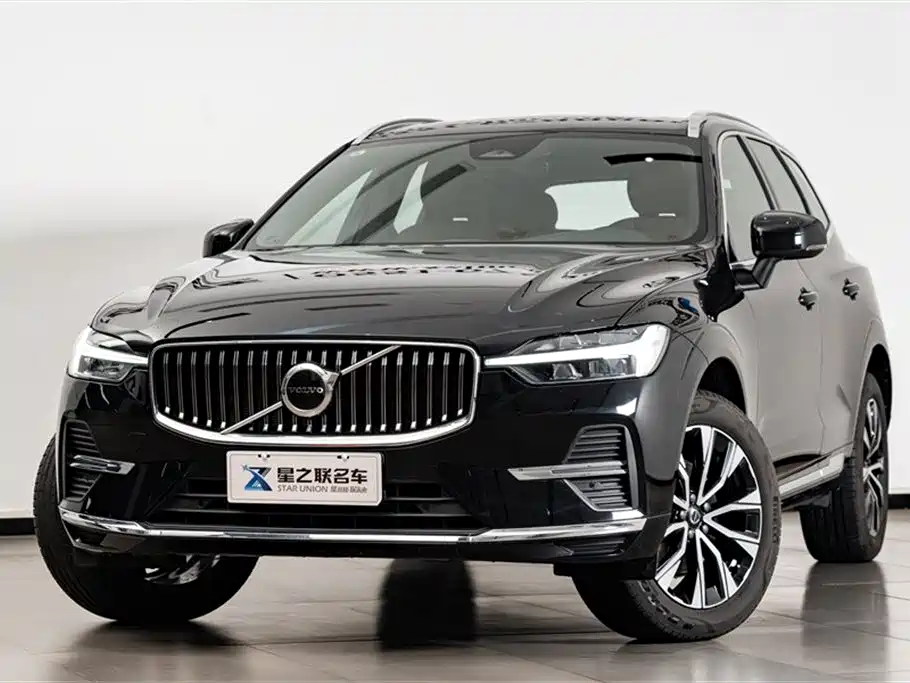 Фото 2 - Volvo XC60