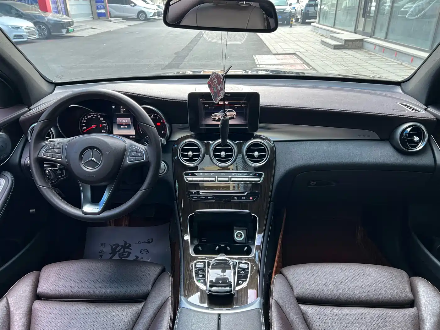 Mercedes-Benz GLC 2017 GLC 260 4MATIC Luxury фото 13