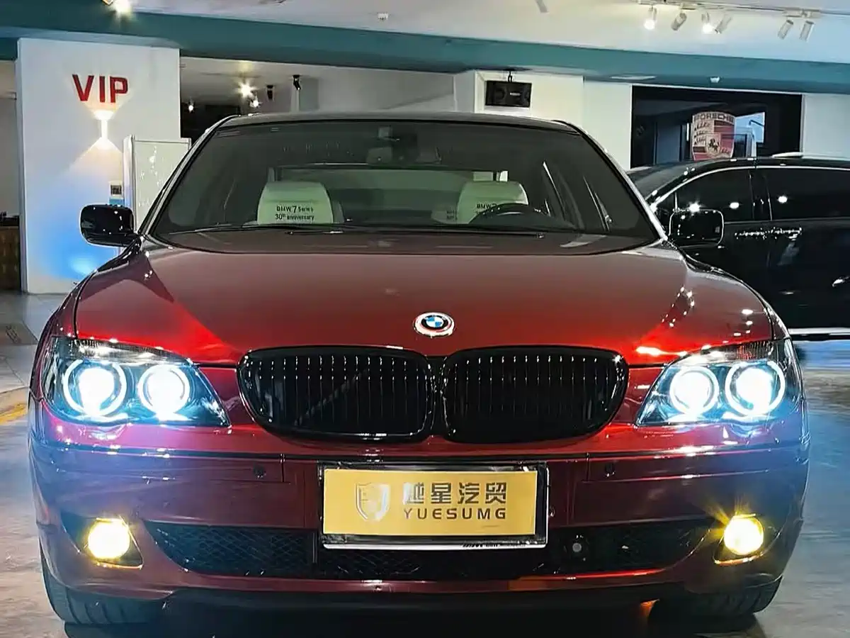BMW 7 Series 2005 Model 740Li фото 2
