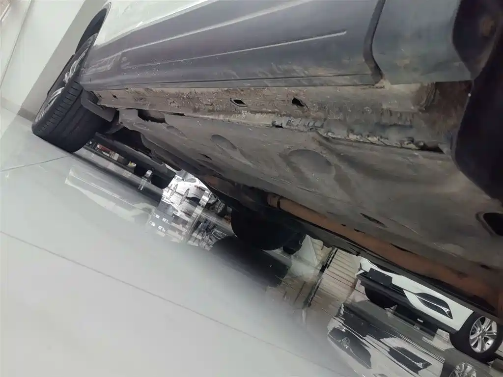 Volkswagen Tiguan 2015 1.8TSI Automatic 2WD Highline фото 21