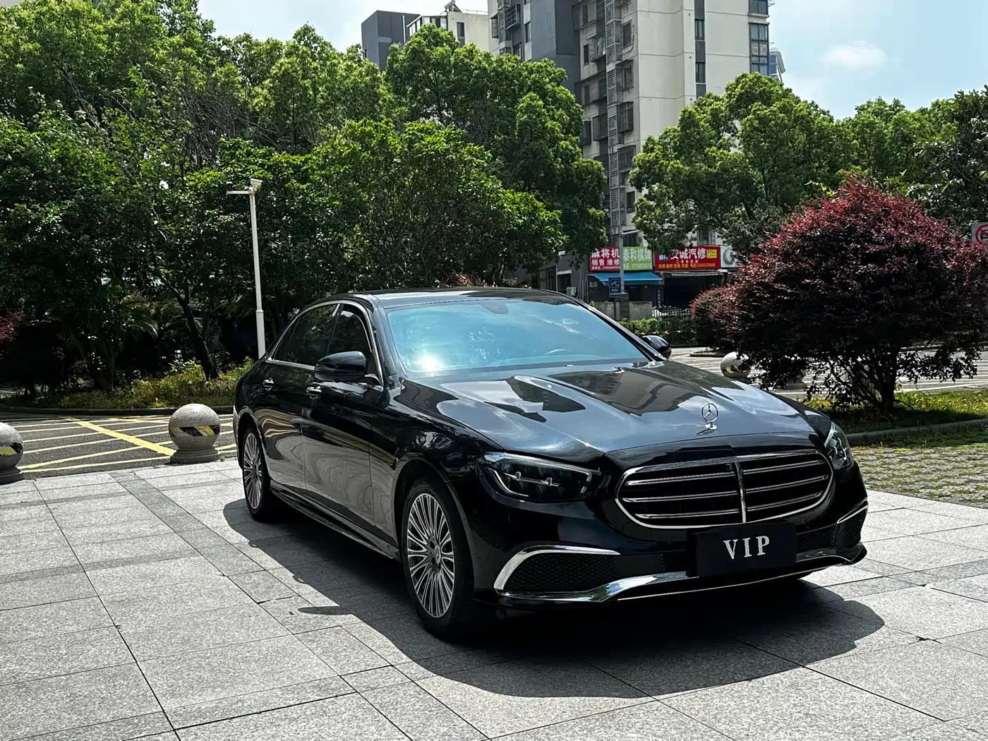 Mercedes-Benz E-Class 2023 E 300 L Premium фото 3