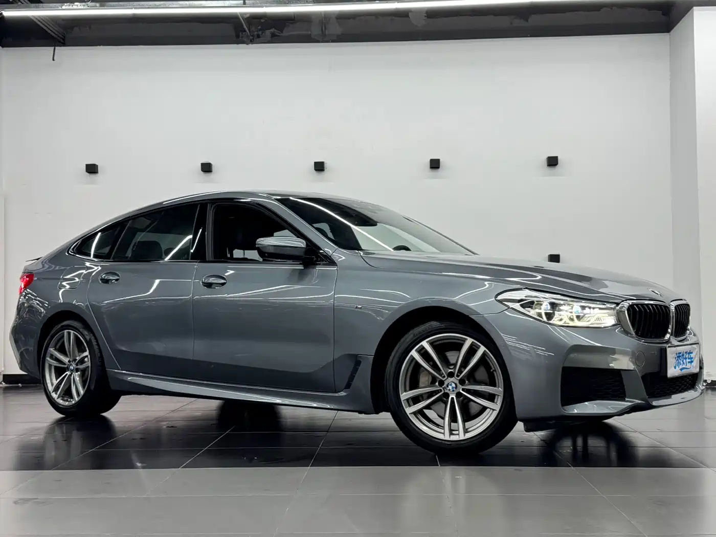 BMW 6 Series GT 2020 630i M Sport Package фото 16
