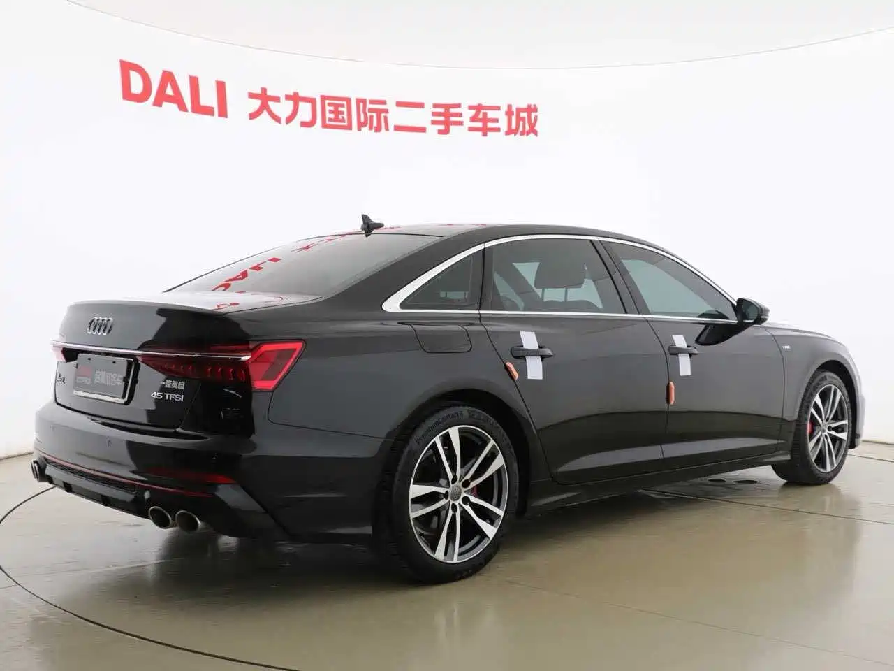 Audi A6L 2019 40 TFSI Luxury Dynamic фото 16