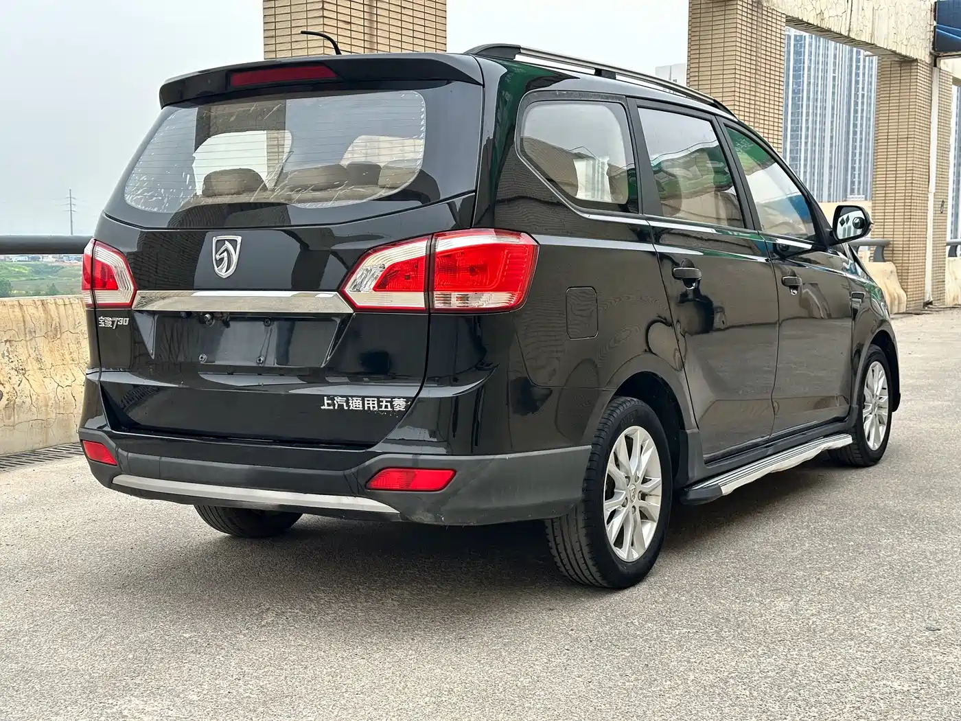 BAOJUN 730
