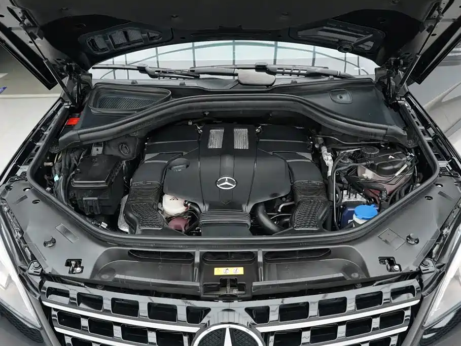 Mercedes-Benz M-Class 2014 ML 400 4MATIC Luxury фото 34