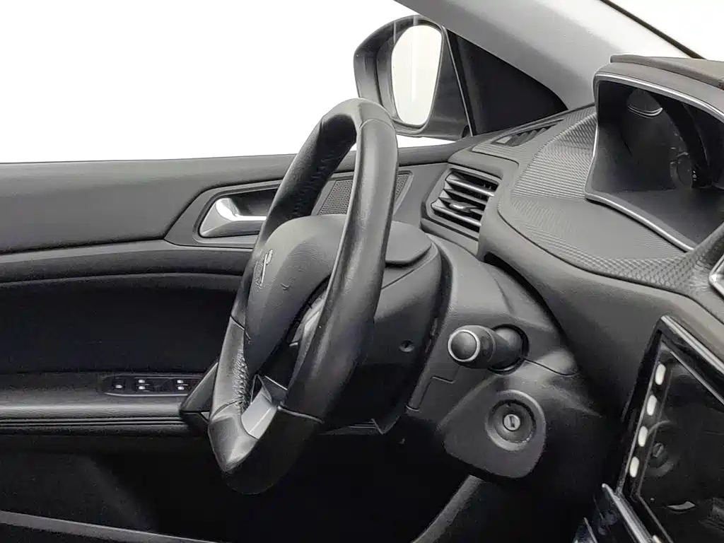 Фото 22 - Peugeot 308