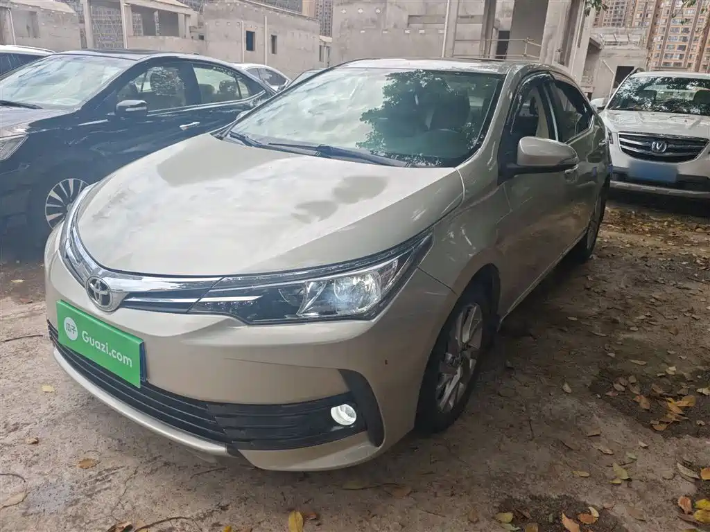 Toyota Corolla 2017 Facelift 1.2T S-CVT GL-i Leather Edition фото 2