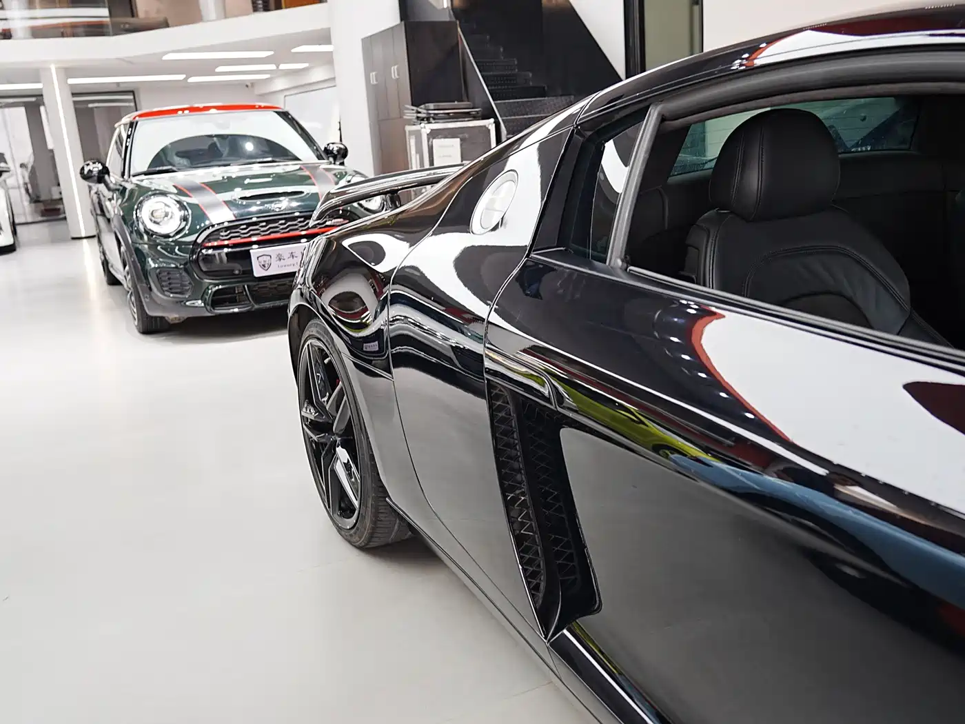 Audi R8 2014 2014 4.2 FSI quattro