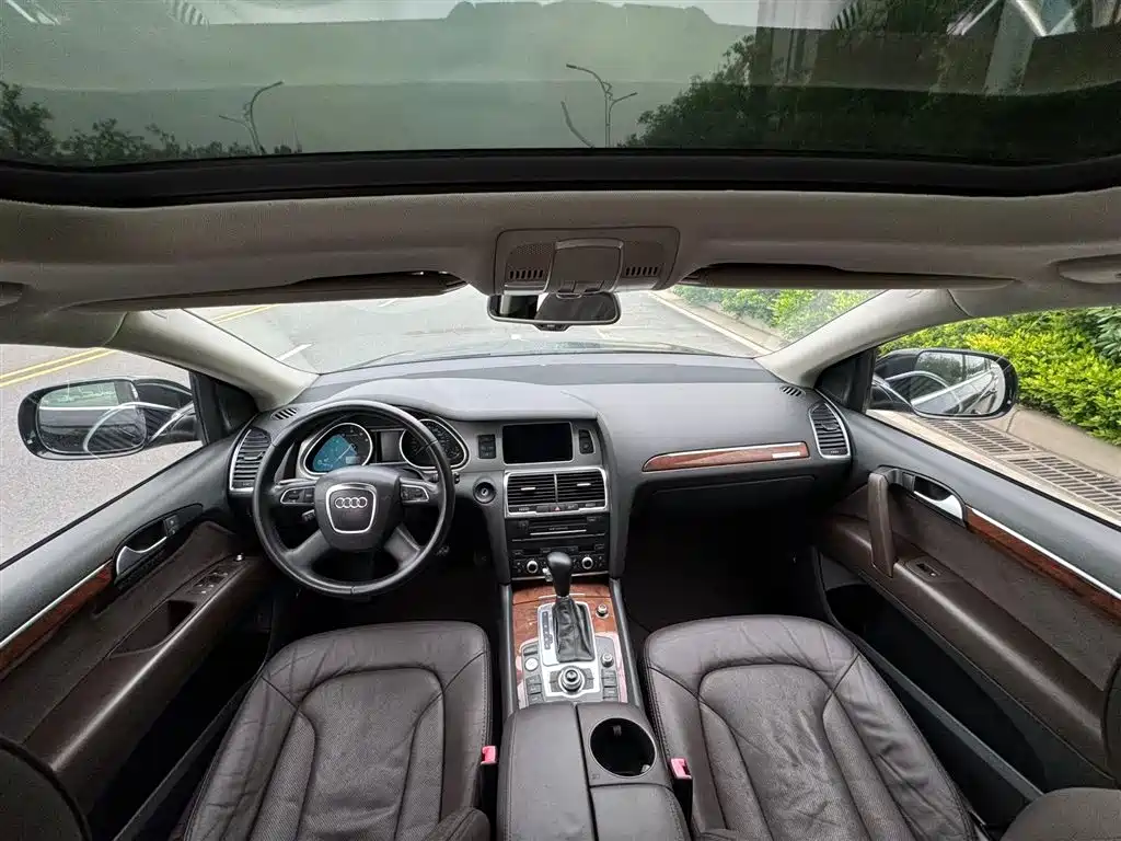 Audi Q7 2011 3.0 TFSI Technology (200kW) фото 9