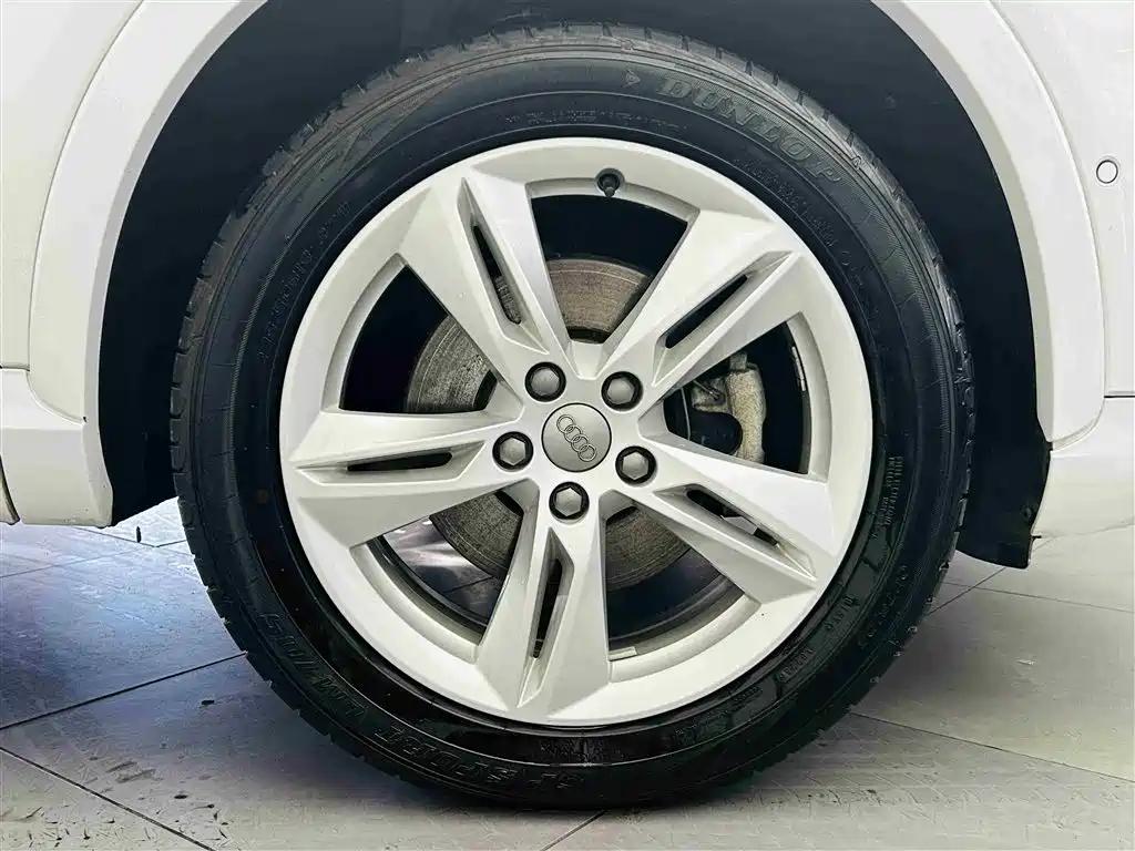 Audi Q3 2016 35 TFSI Style фото 10