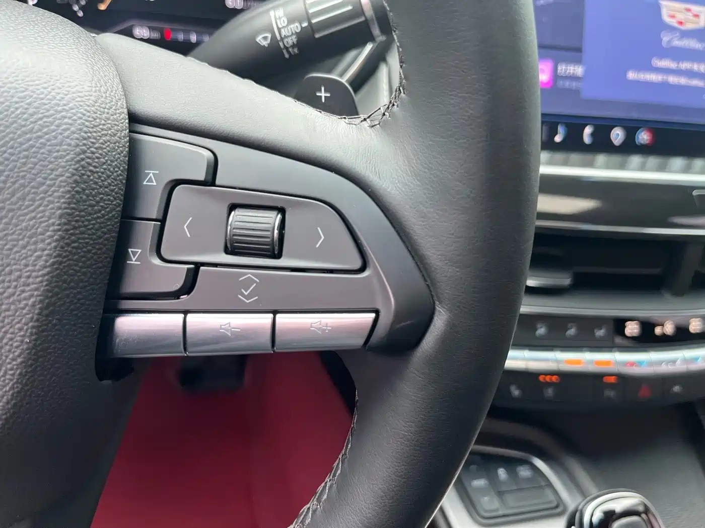 Cadillac CT5 2024 2023 28T Luxury Style (Standard Edition)