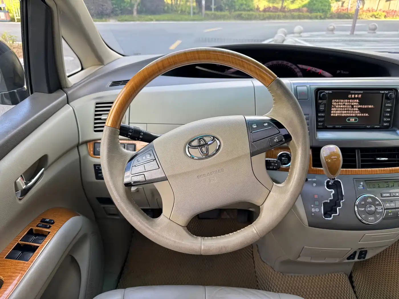Toyota Previa 2009 2006 Model 2.4L 7-Seater Luxury Edition