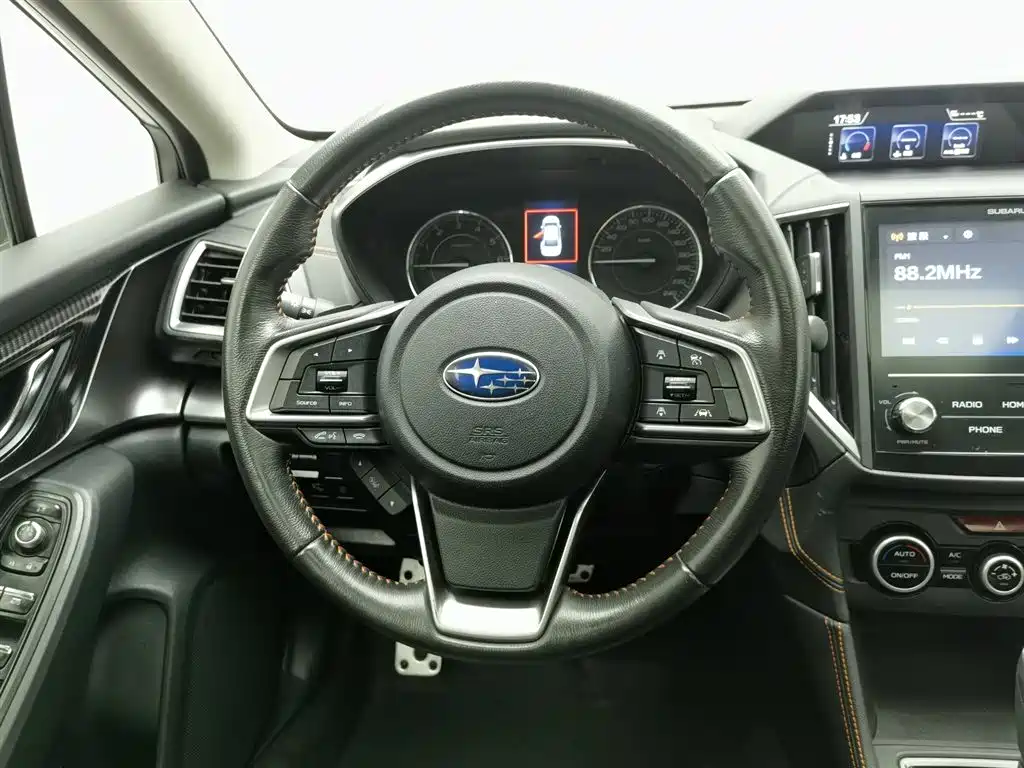 Subaru XV 2018 2.0i AWD Limited EyeSight фото 11