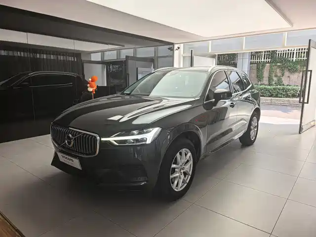 Volvo XC60 2019 T5 AWD Zhi Yi Edition China V — фото 1