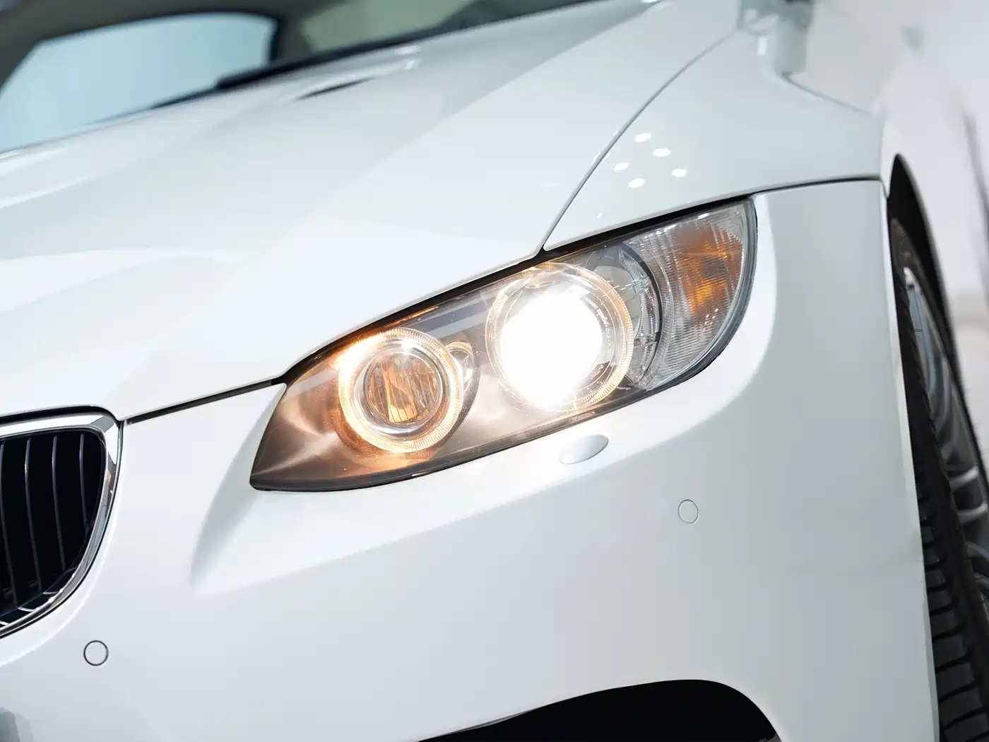 BMW M3 2011 M3 Coupe Carbon Fiber Roof Edition фото 8
