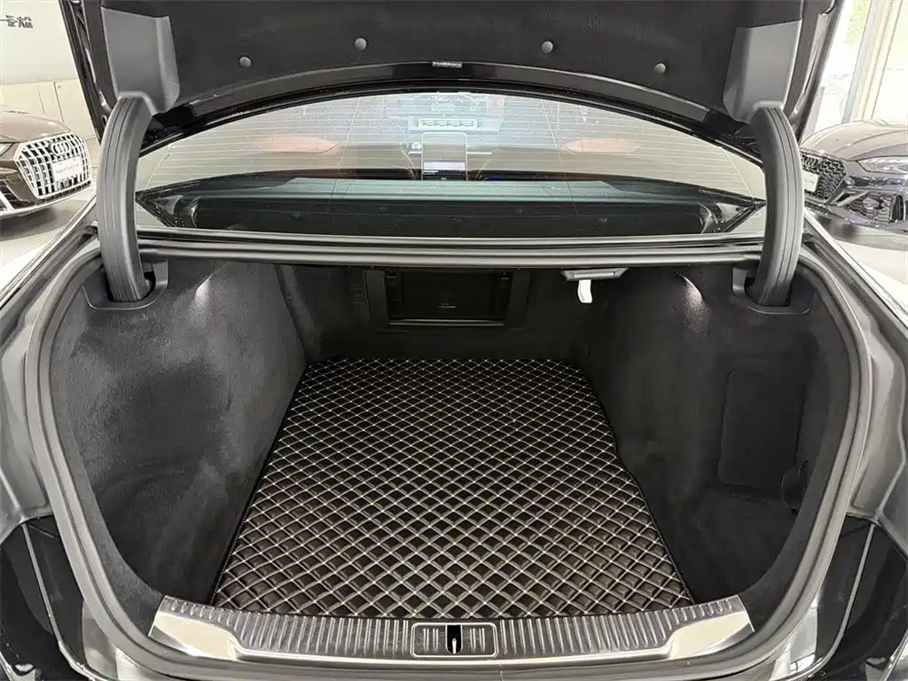 Mercedes-Benz Maybach S-Class 2024 Facelift S 480 4MATIC фото 9