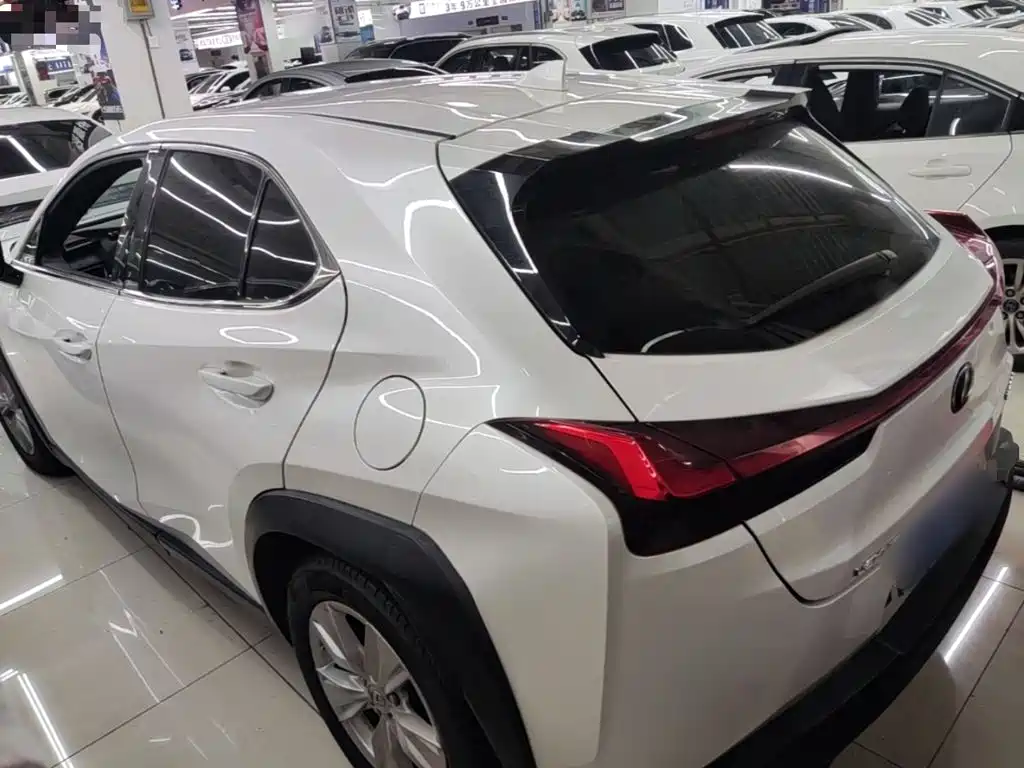 Lexus UX 2021 2020 200 Special Edition