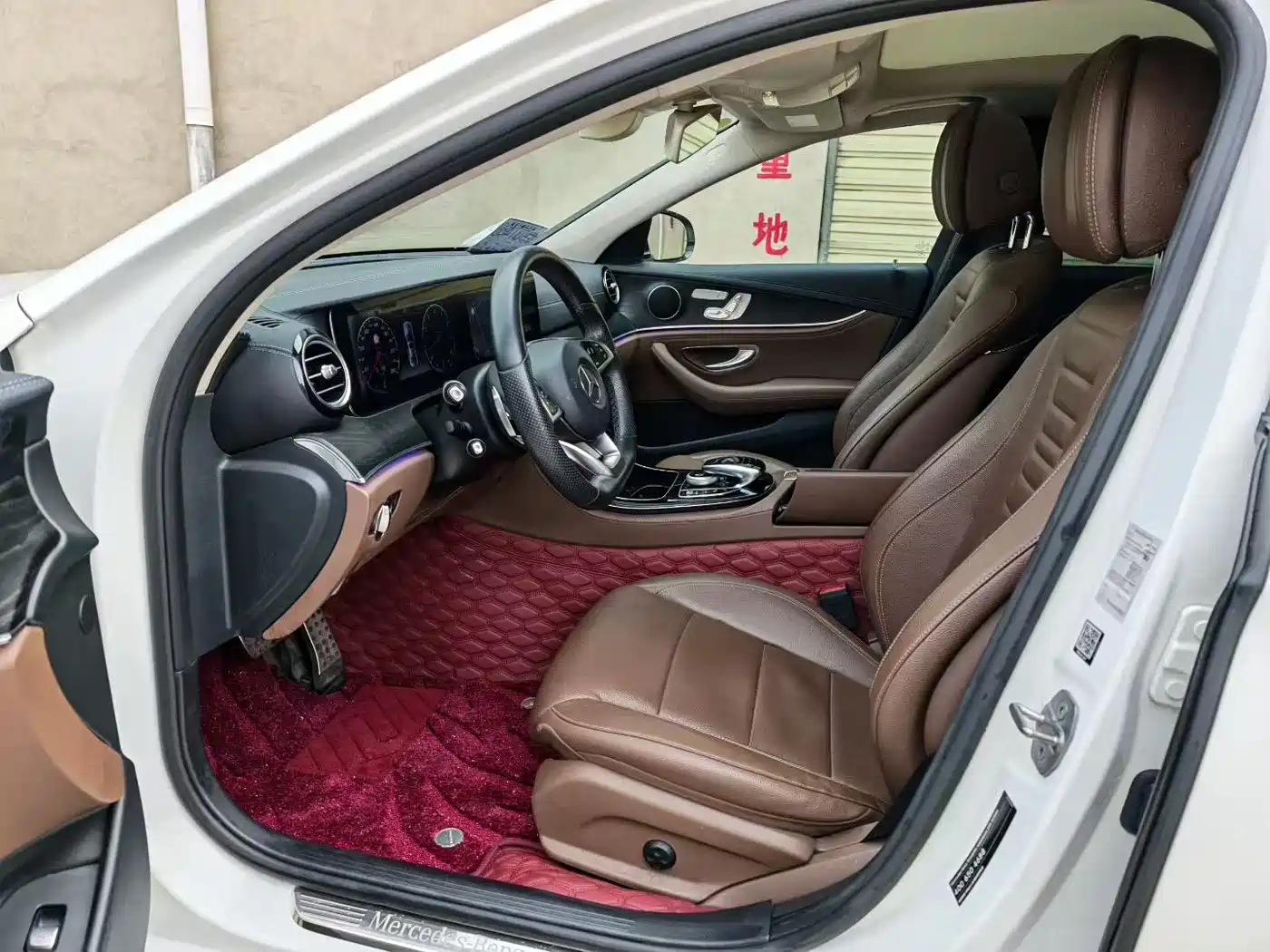 Mercedes-Benz E-Class 2017 E 300 L Sport Luxury фото 4