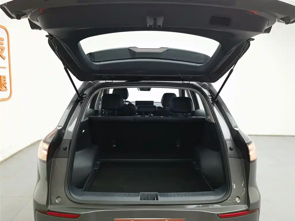 GEELY GALAXY GALAXY E5