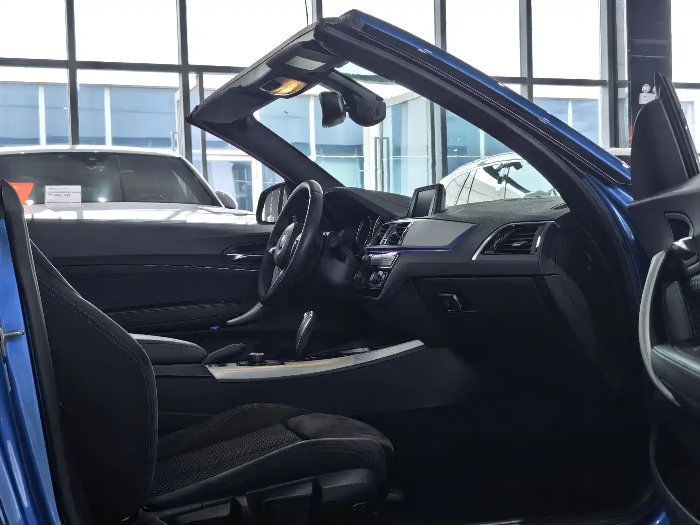 BMW 2 Series (Import) 2018 225i Convertible Coupe M Sport фото 6