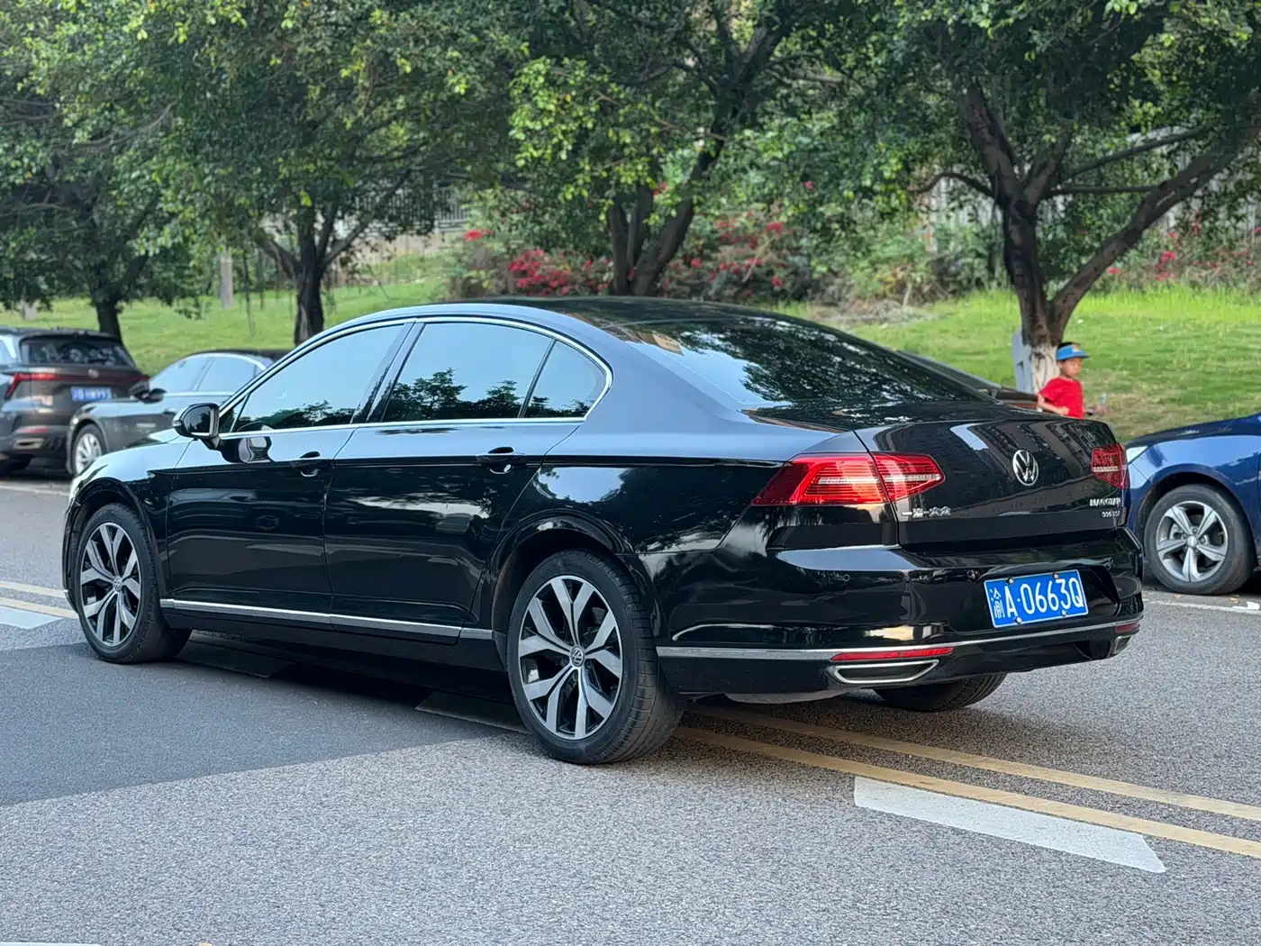 Volkswagen Magotan 2018 330TSI DSG Leading фото 4
