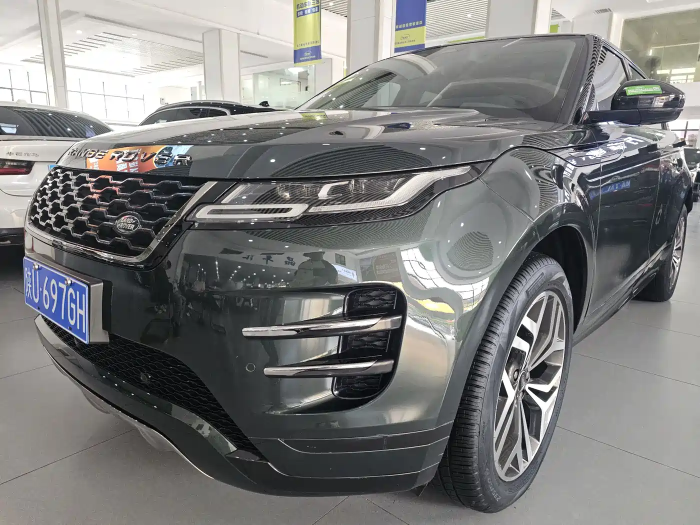 Land Rover Range Rover Evoque 2021 Range Rover Evoque L 249PS R-Dynamic First Edition Launch Edition