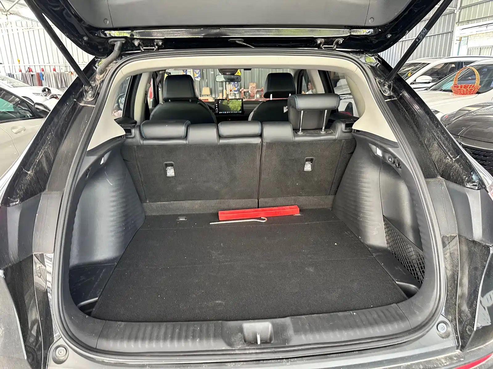 Фото 15 - Honda HR-V