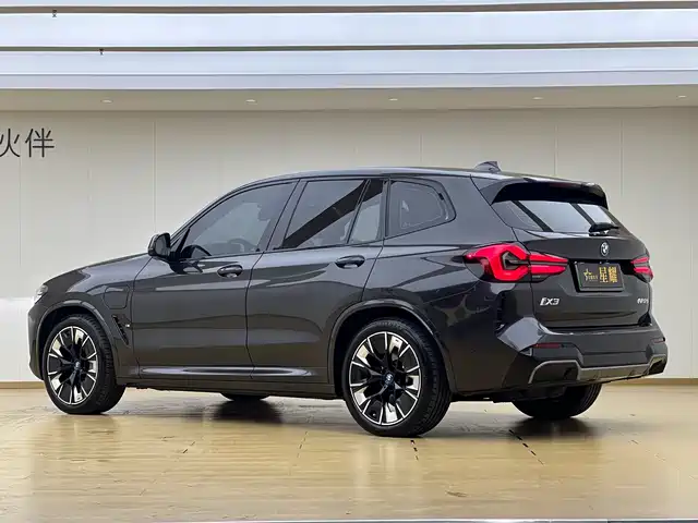 BMW iX3 2022 Innovation Leader — фото 5