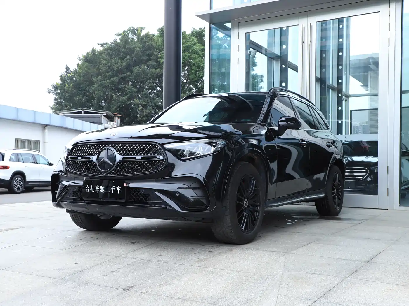 Mercedes-Benz GLC 2024 GLC 300 L 4MATIC Dynamic 5-seater