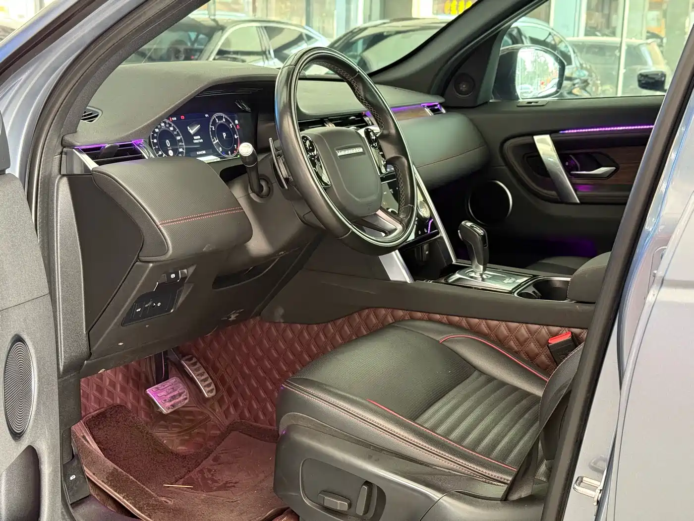 Land Rover Discovery Sport 2020 249PS R-Dynamic Performance фото 5