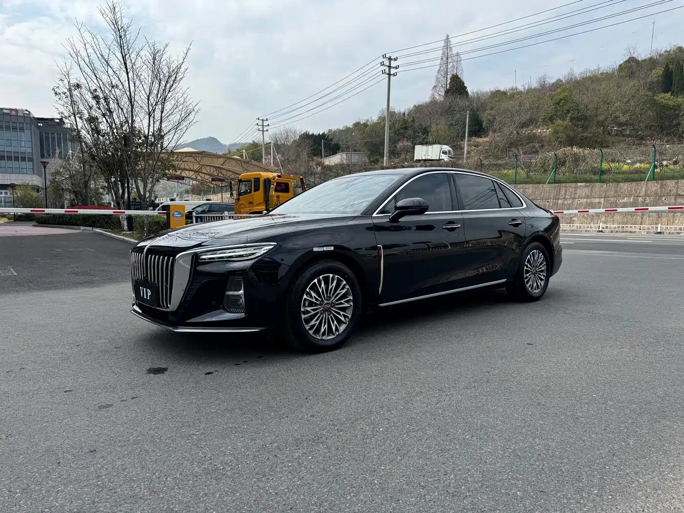 Hongqi H5 2024 1.5T DCT Smart Connect Flag Rhythm Edition