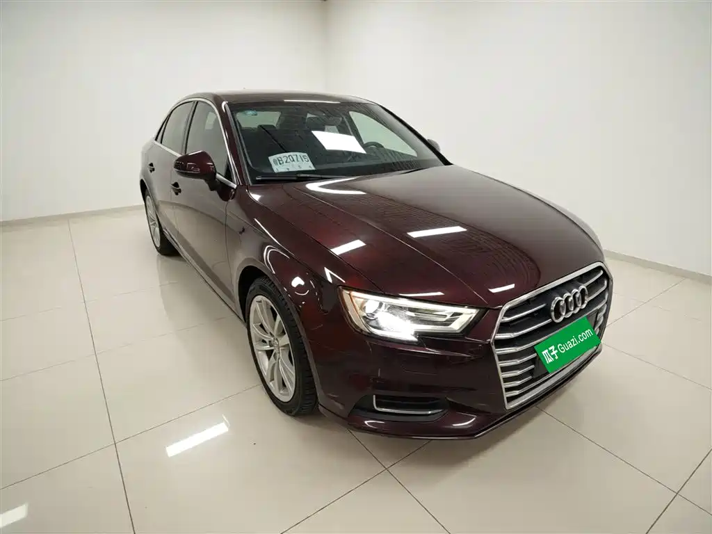 Audi A3 2019 Limousine 35 TFSI Progressive China VI фото 4