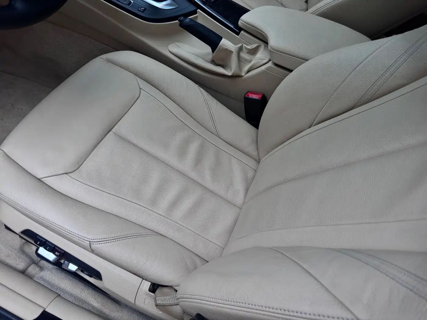 BMW 3 Series GT 2016 328i Design Package фото 12