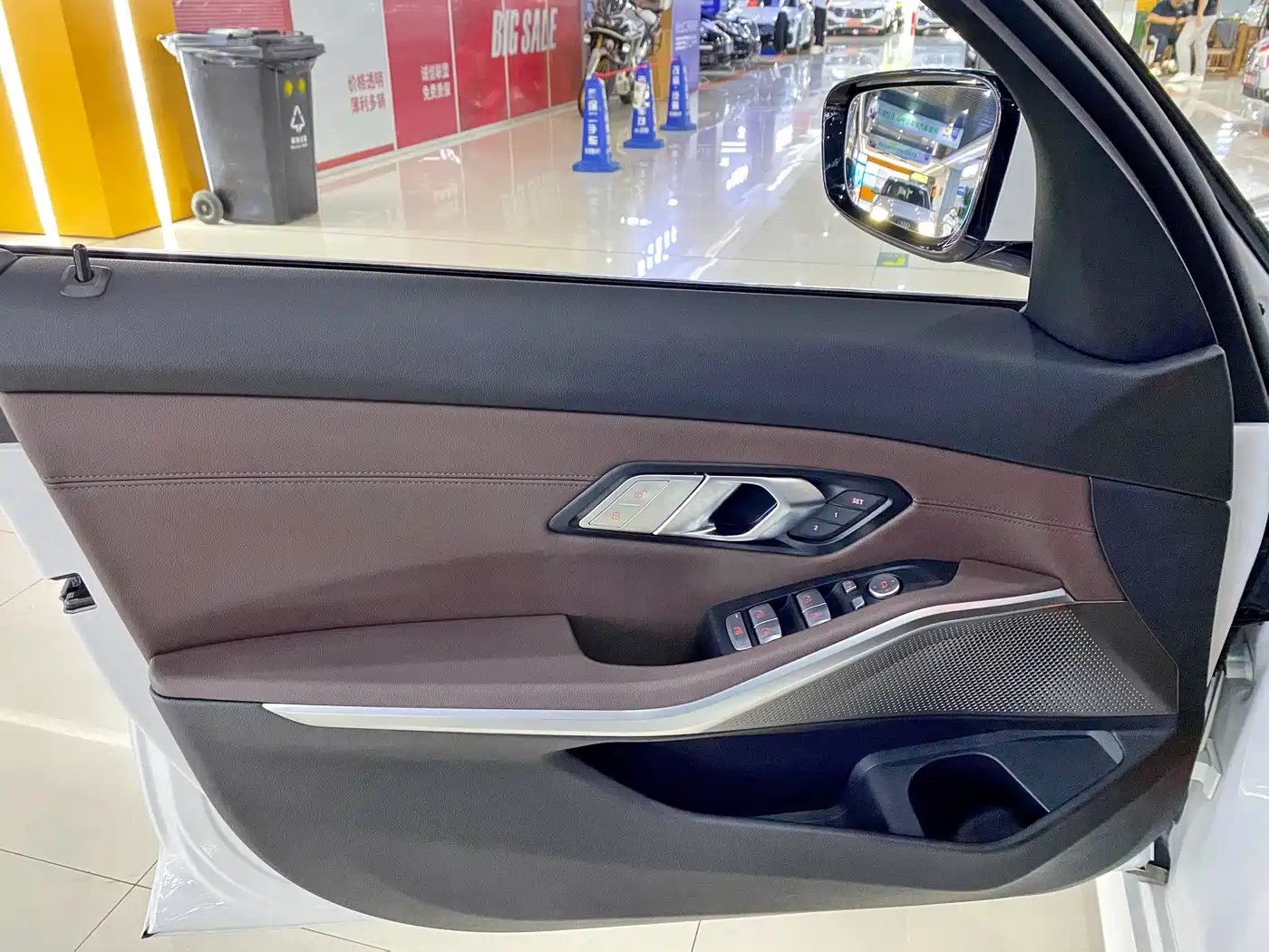 BMW 3 Series 2021 Facelift 320Li M Sport Package фото 17