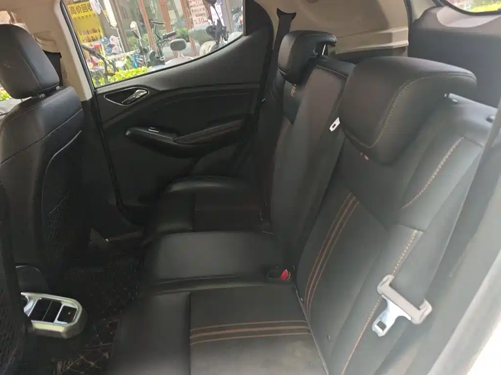 BYD Yuan 2017 2017 1.5L Auto Cool Fashion