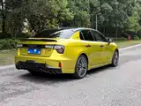 Фото 6 - Lynk & Co 03