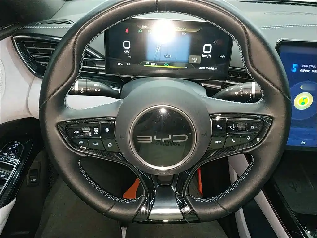 BYD Seal 2022 550km Standard Range RWD Premium фото 11