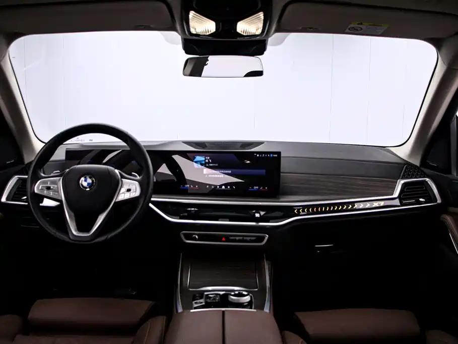 BMW X7 2023 xDrive40i Leading Luxury Package фото 5