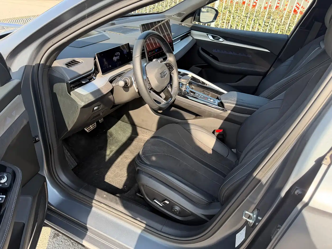 GEELY AUTOMOBILE XINGRUI