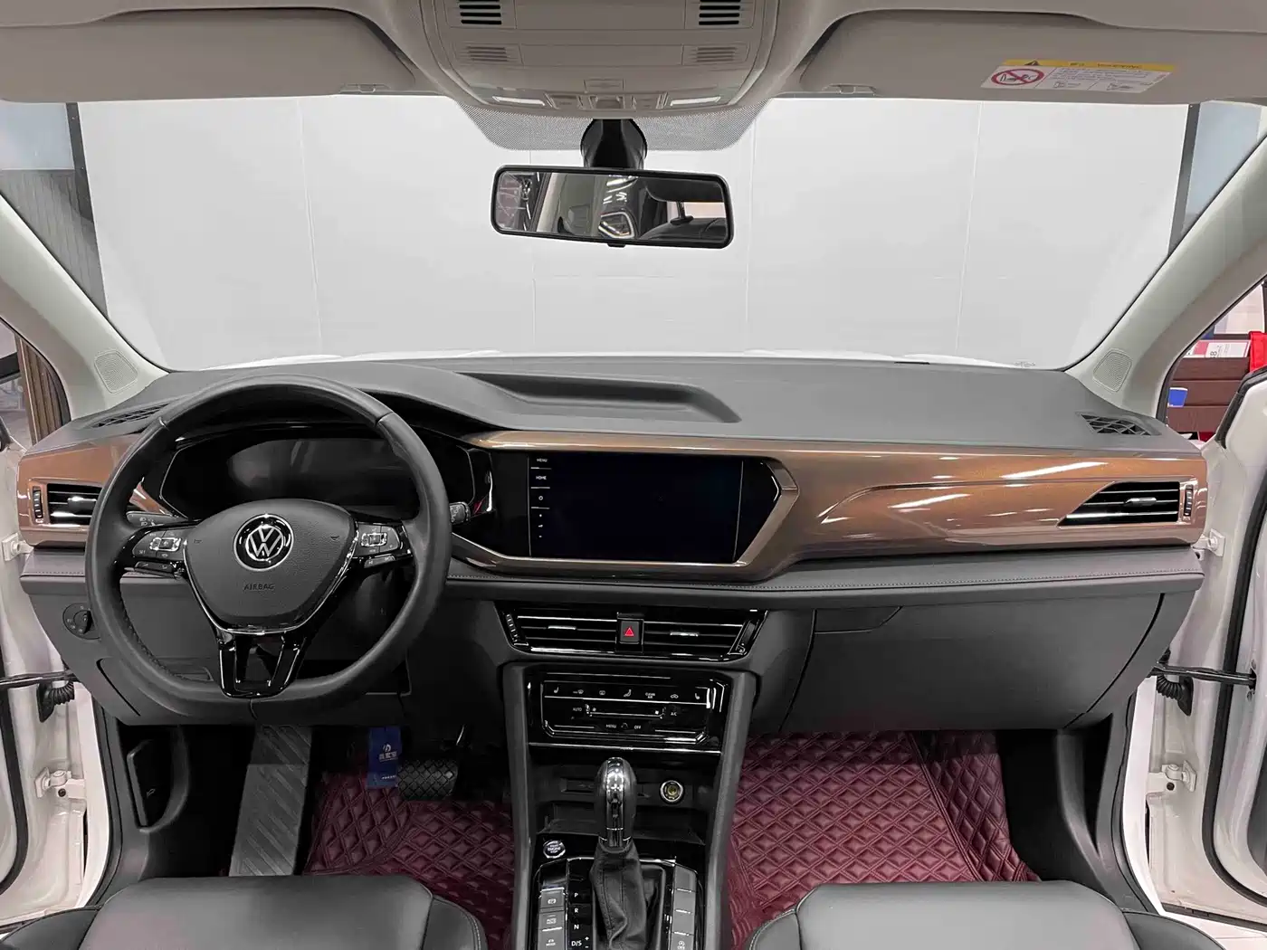 Volkswagen Tharu, миниатюра 8