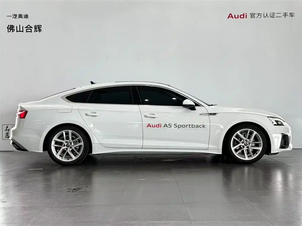 Audi A5 (Import) 2024 Sportback 40 TFSI Fashion Dynamic фото 3