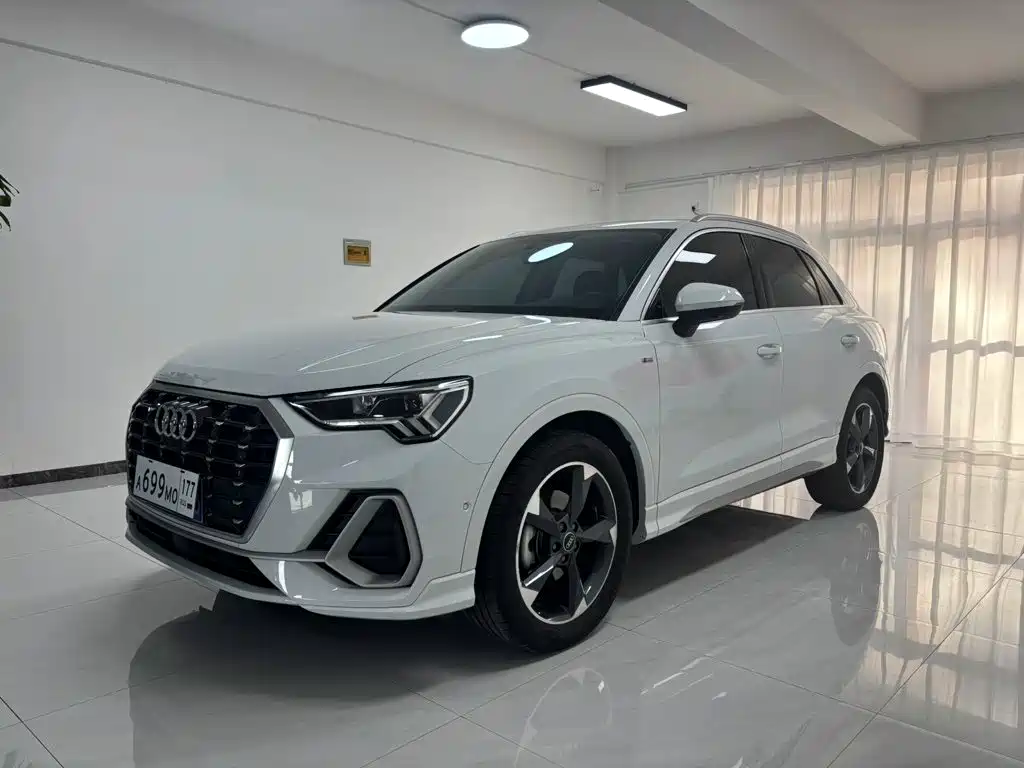  Audi Audi Q3 2023 35 TFSI Fashion Dynamic (1.4T)