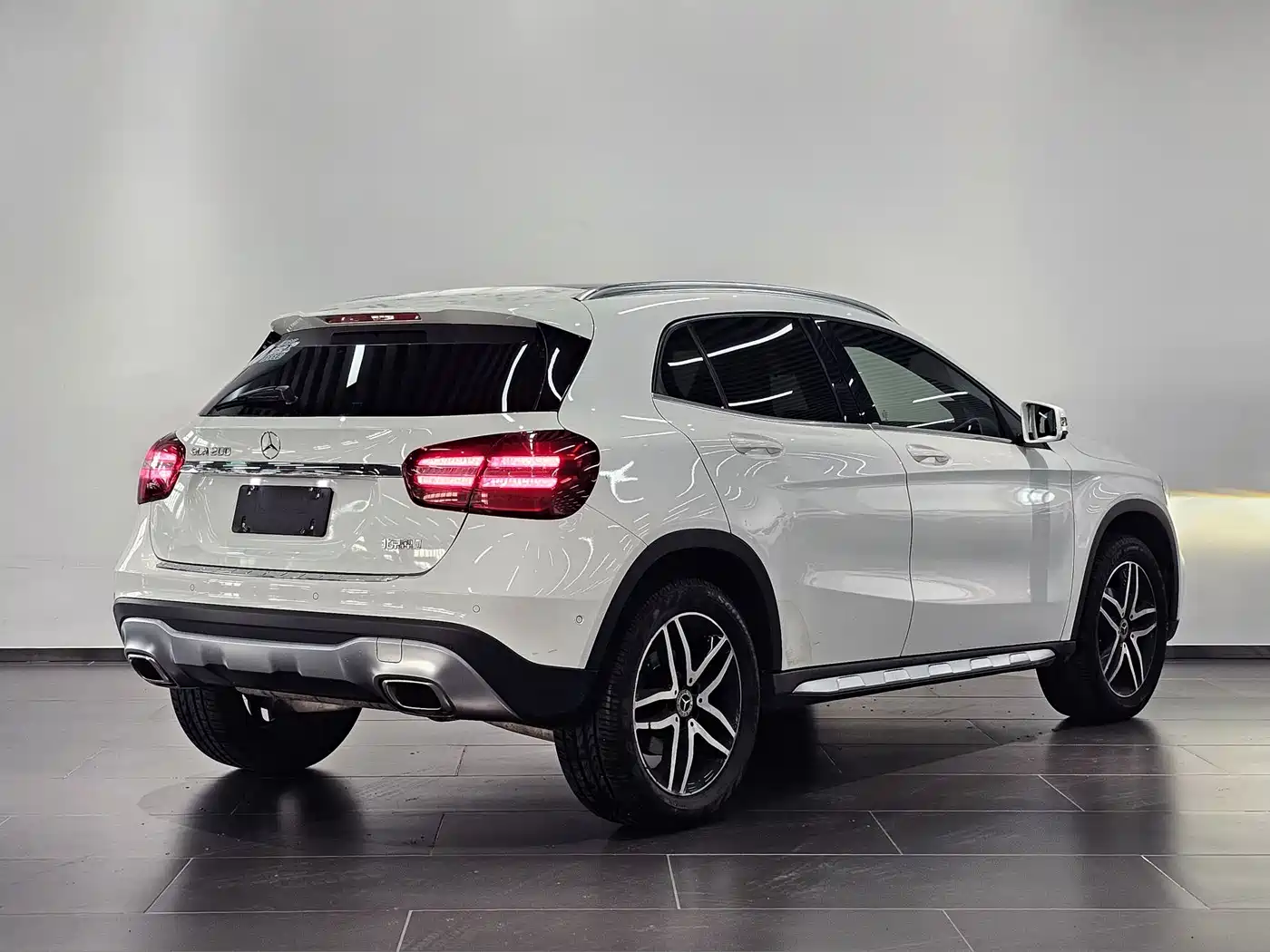 Mercedes-Benz GLA 2017 GLA 200 Fashion фото 3