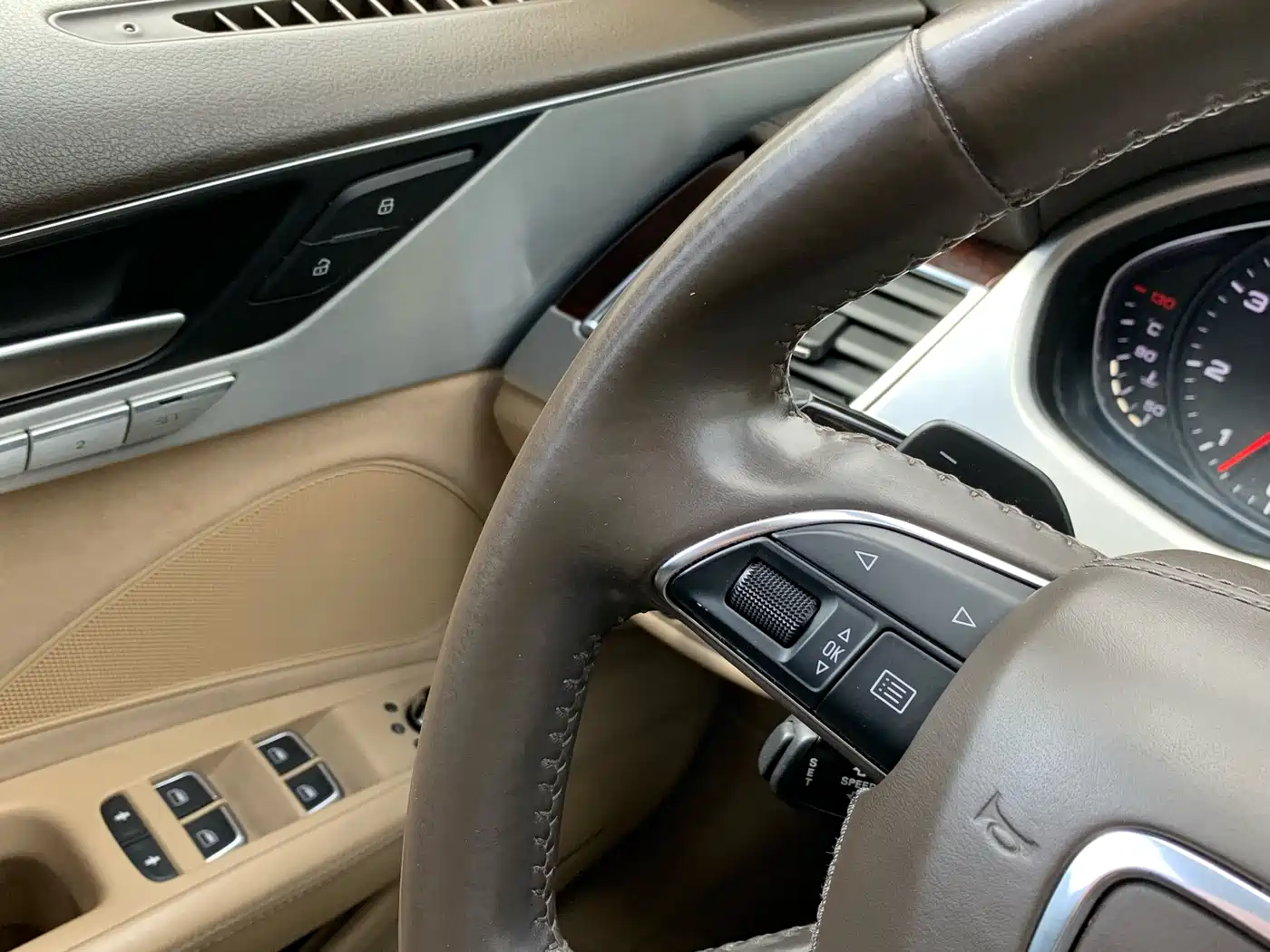 Audi A8 2013 A8L 50 TFSI quattro Luxury фото 24